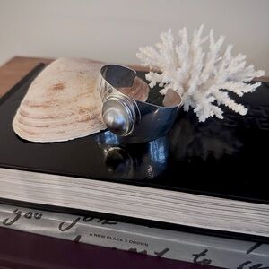 925 Sterling Silver & Mother of Pearl Jay King cuff bracelet